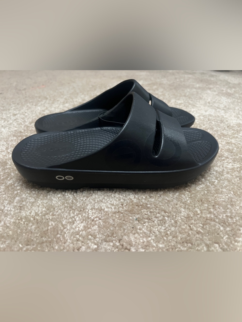 OOFOS Black Slide Sandals with Cushioned Platform